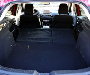 nowa Mazda 3