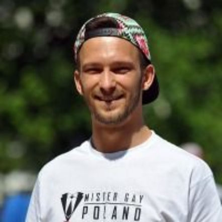 Kacper Sobieralski - kim jest? Zobacz najlepsze foty geja roku 