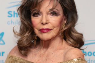 Joan Collins, 92-letnia gwiazda Hollywood ma męża młodszego o 32 lata. Piękna para?
