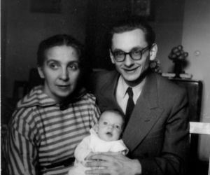 Nieznane zdjęcia Władysława Bartoszewskiego po porodzie syna