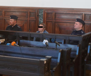 Wyrodna matka omal nie zagłodziła syna na śmierć. 13-letni Kacperek ważył tylko 9,8 kg!