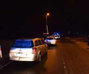 Pijany kierowca staranował ciężarówką kilka aut... i radiowóz!