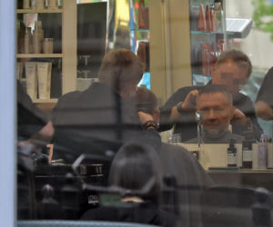 Minister Kierwiński wpadł do fryzjera