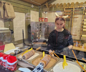 Przewodnik po najsmaczniejszych jarmarkach w Polsce. Tu zjesz prawdziwe smakołyki!