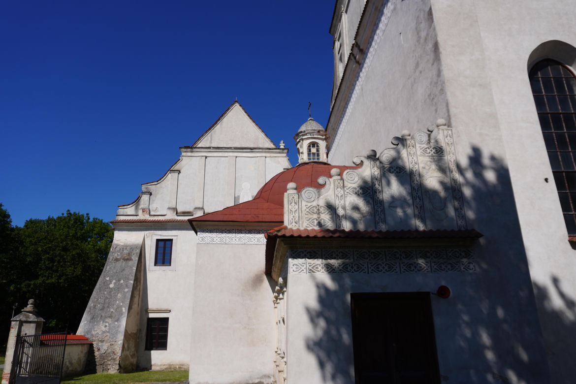 Klimontów. To miasto w woj. świętokrzyskim olśniewa średniowiecznym centrum