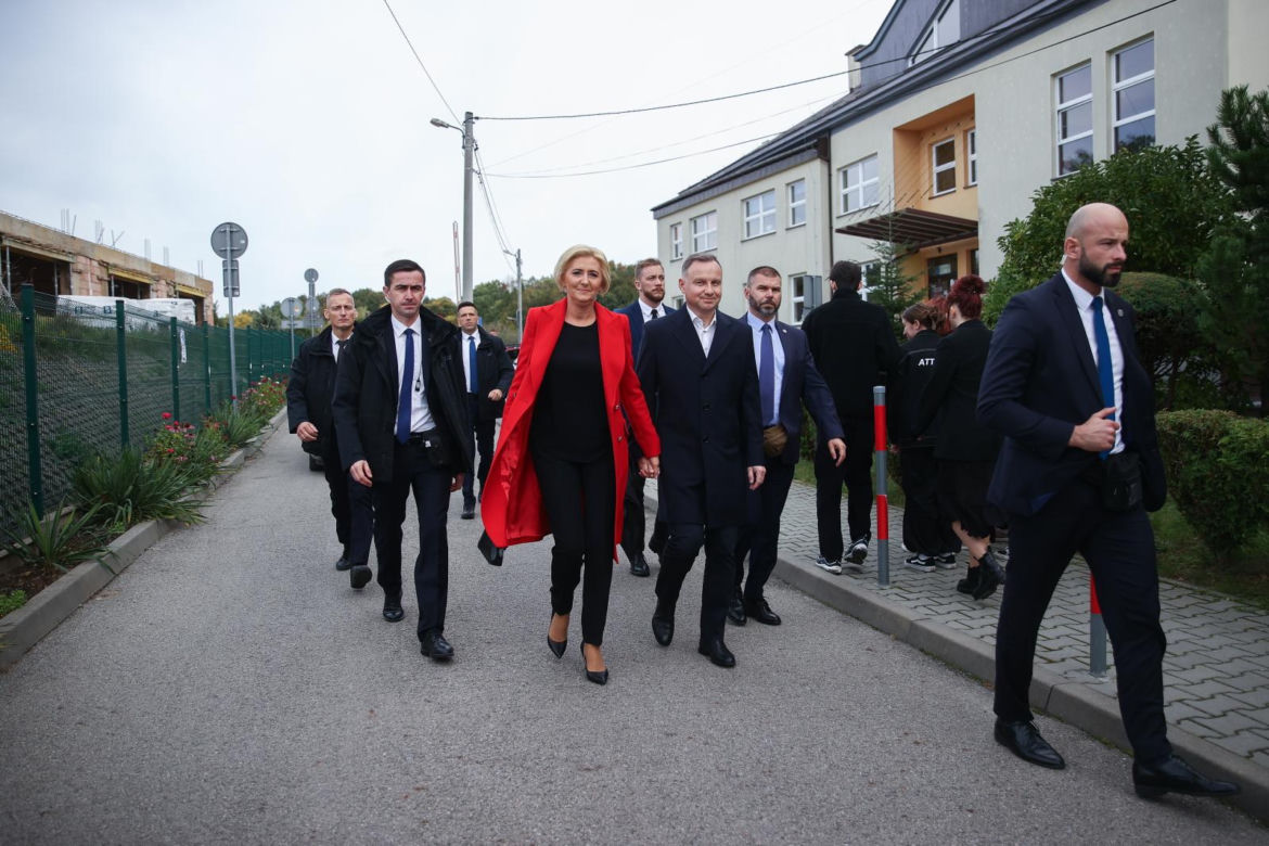 Wybory 2023. Prezydent Andrzej Duda i Agata Kornhauser-Duda zagłosowali w Krakowie