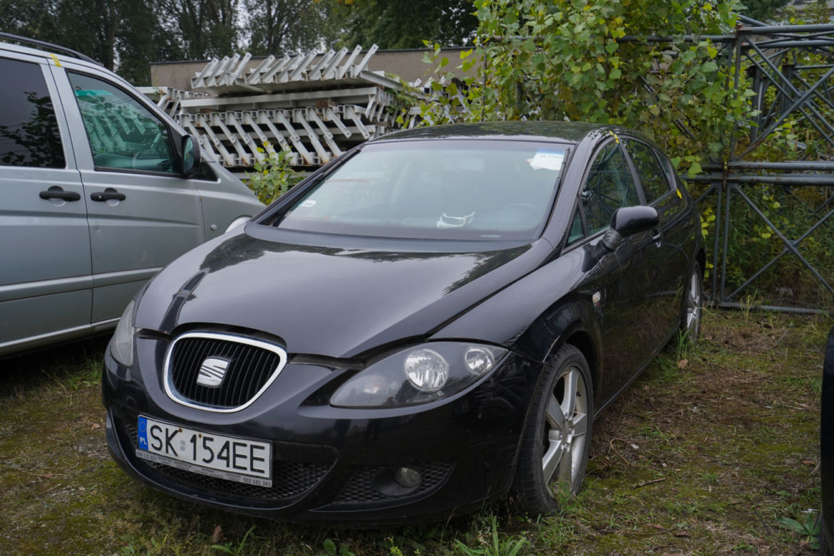 Seat Leon. Cena wywoławcza - 6900 zł