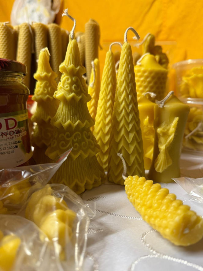 Świąteczny Jarmark w centrum Starachowic. Zobacz zdjęcia!