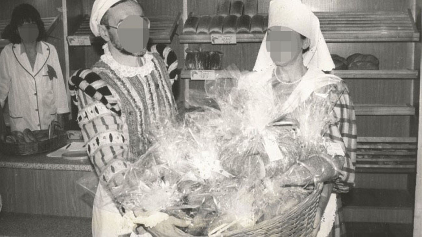 Właściciele piekarni popełnili samobójstwo, bo nie chcieli prosić o pomoc. 22-letni Błażej ratuje rodzinny biznes w Dobrym Mieście! [ZDJĘCIA]