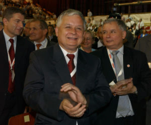 Ojciec Kaczyńskich zmarł 15 lat temu. Co  mówił o synach? 