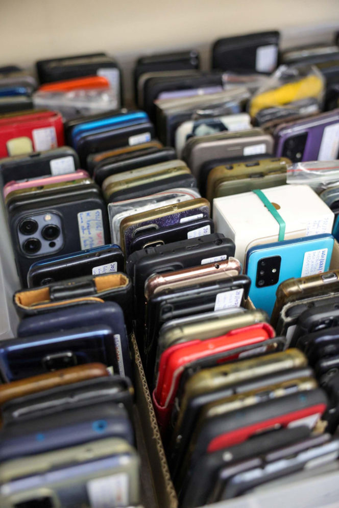 W 2025 roku na terenie Warszawy pozostawiono bez opieki ok. 14 tysięcy przedmiotów