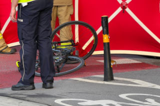 Tragiczny wypadek w Warszawie! Rowerzysta zginął pod kołami autokaru