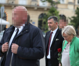 Julia Przyłębska. Z ochroną do kościoła 