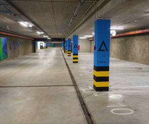 Pusty parking w Kwartale 36