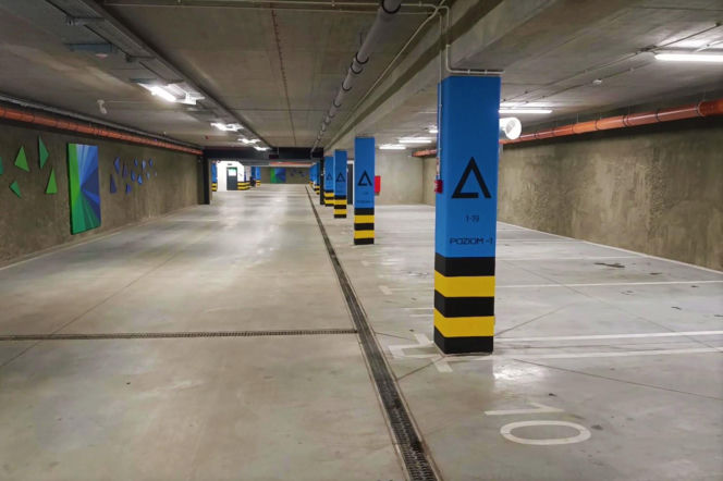 Pusty parking w Kwartale 36