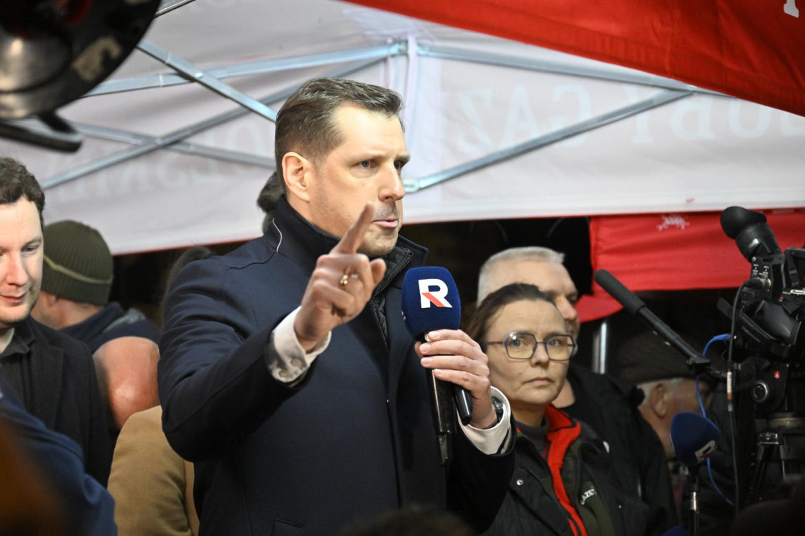 Politycy, Trybunał
