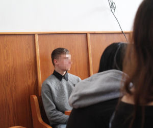 Kacper przeżył 6 ciosów siekierą. Teraz chce 150 tysięcy zł od agresora