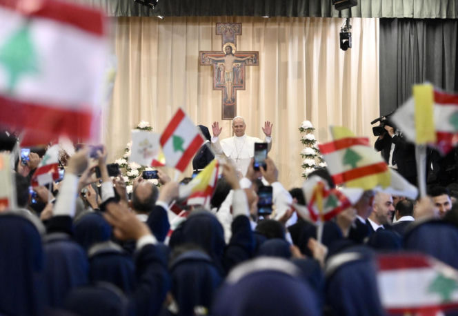 Leon XIV modlił się w miejscu wybuchu w porcie w Bejrucie z 2020 roku
