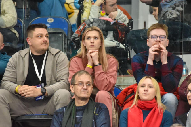 Halowe mistrzostwa Polski w Kujawsko-Pomorskiej Arenie Toruń. Zdjęcia kibiców i zawodników