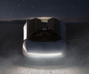 Latająca Tesla stała się rzeczywistością? Roadster wykonał niezwykły manewr