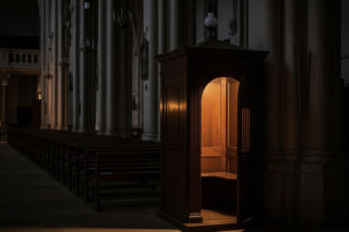 Noc Konfesjonałów w Krakowie. Spowiedź do świtu możliwa w sześciu świątyniach.