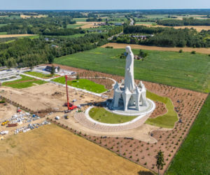 To będzie nowy najwyższy pomnik w Polsce? Do światowych rekordzistów mu daleko