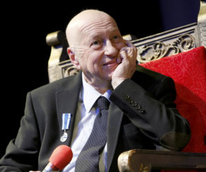 Jerzy Stuhr przed śmiercią nie chciał rozmawiać z księdzem