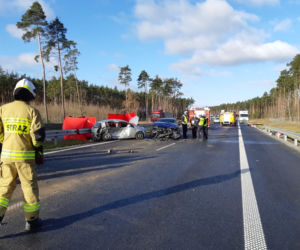 Koszmarny wypadek w powiecie świeckim. Kierowca i dwie pasażerki nie żyją