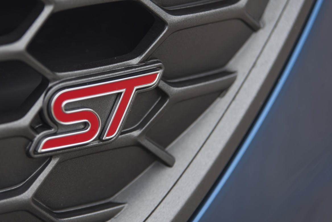 Ford Focus ST kombi 2.0 EcoBlue 190 KM M6 