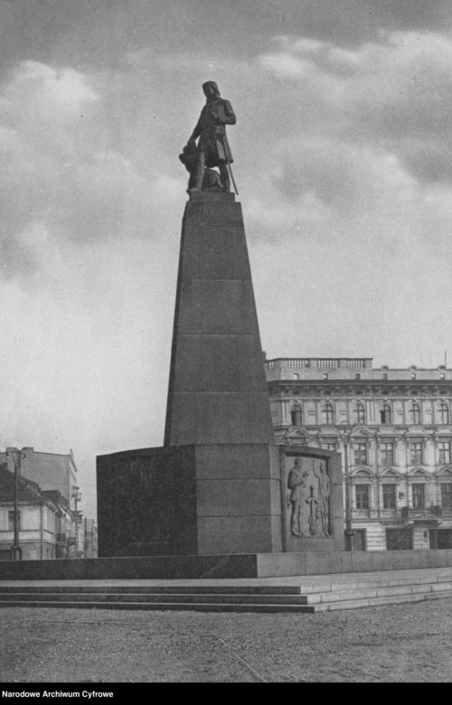 Widok ogólny pomnika Tadeusza Kościuszko /1931-1939 rok