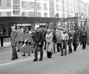 Pierwszomajowe pochody w Strachowicach