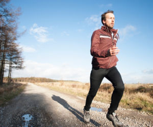 Polacy biegają po szczęście. Zaskakujące dane