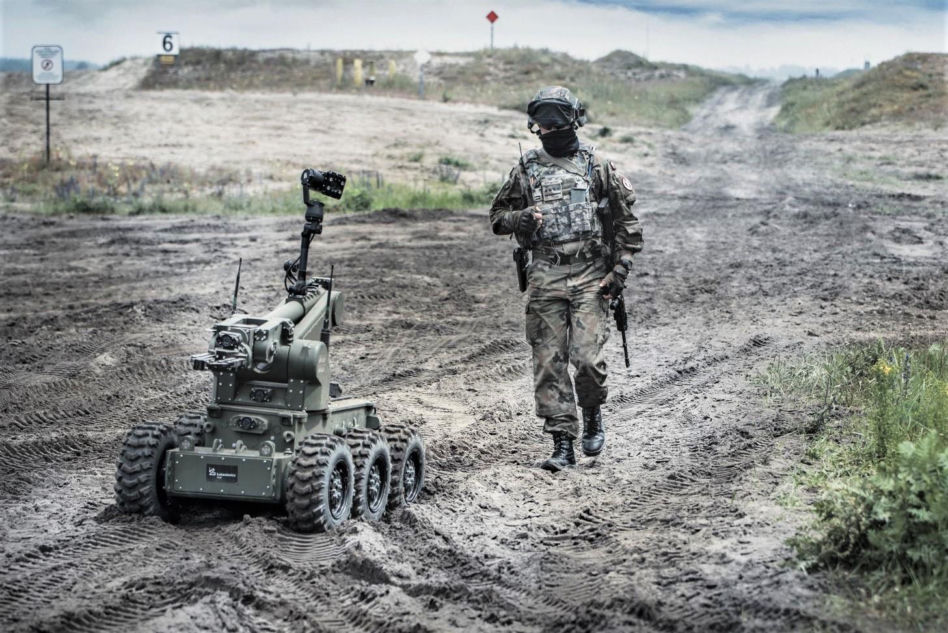 Robot PIAP Ibis podczas ćwiczenia FEX 23