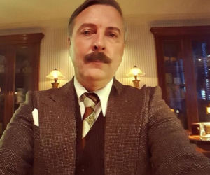 Skazany aktor z Na Wspólnej uciekł i ściga go Interpol. Miał siedzieć za gwałt na 16-latce, są kolejne zarzuty. Sprawa jest w sądzie