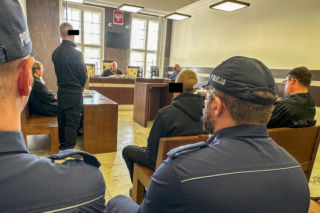 Gang Olsena z Pasłęka wpadł przez starą mikrofalówkę! Sejf z MOPS-u wywieźli na wózku