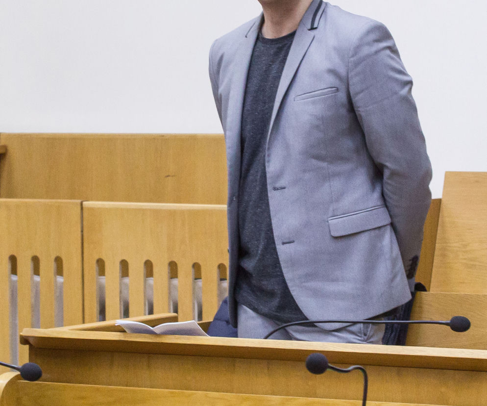 DARIUSZ K. W SĄDZIE