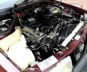 Mercedes-Benz 190E z przebiegiem 499 km