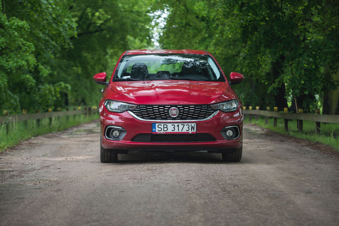 Fiat Tipo 1.6 Multijet 120 KM 6MT Lounge