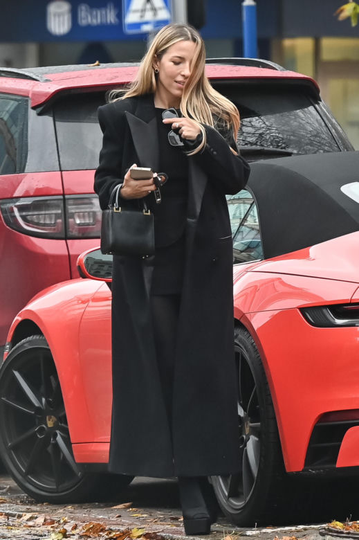 Ewa Chodakowska elegancka i niebezpieczna