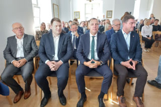 Dwadzieścioro młodych zdolnych. W Lesznie wręczono Laury Oświaty