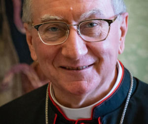 Kard. Parolin apeluje do USA i Izraela o dialog