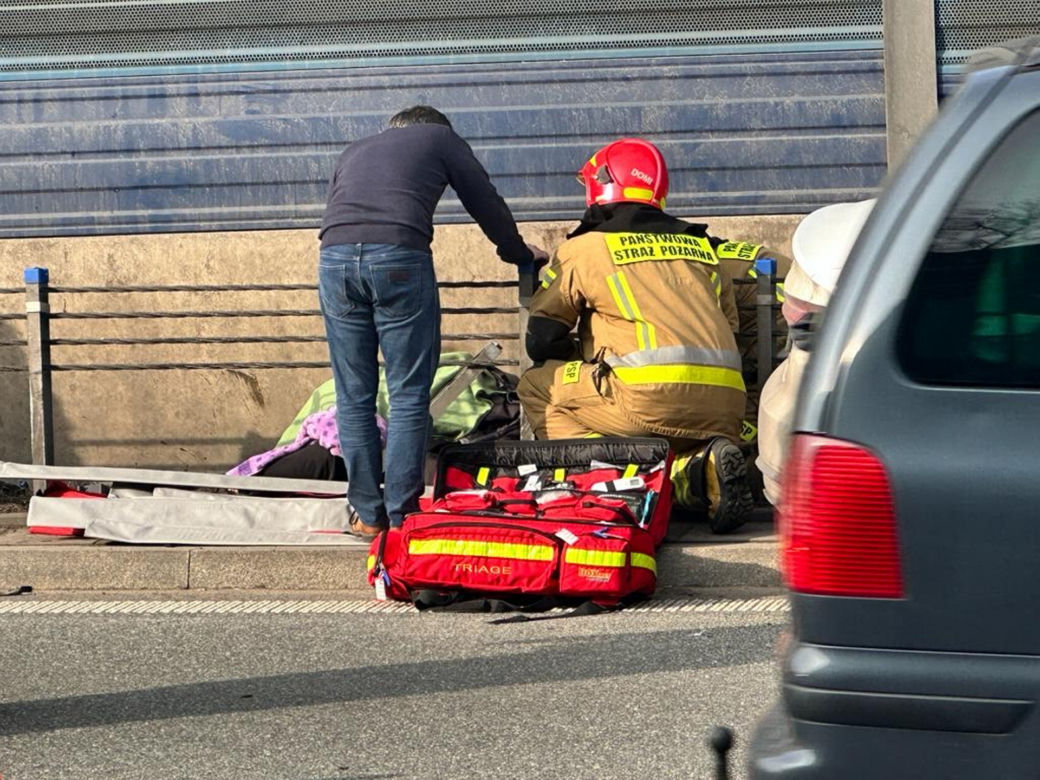  Tragiczny wypadek na S8. Chciała pomóc, straciła nogę