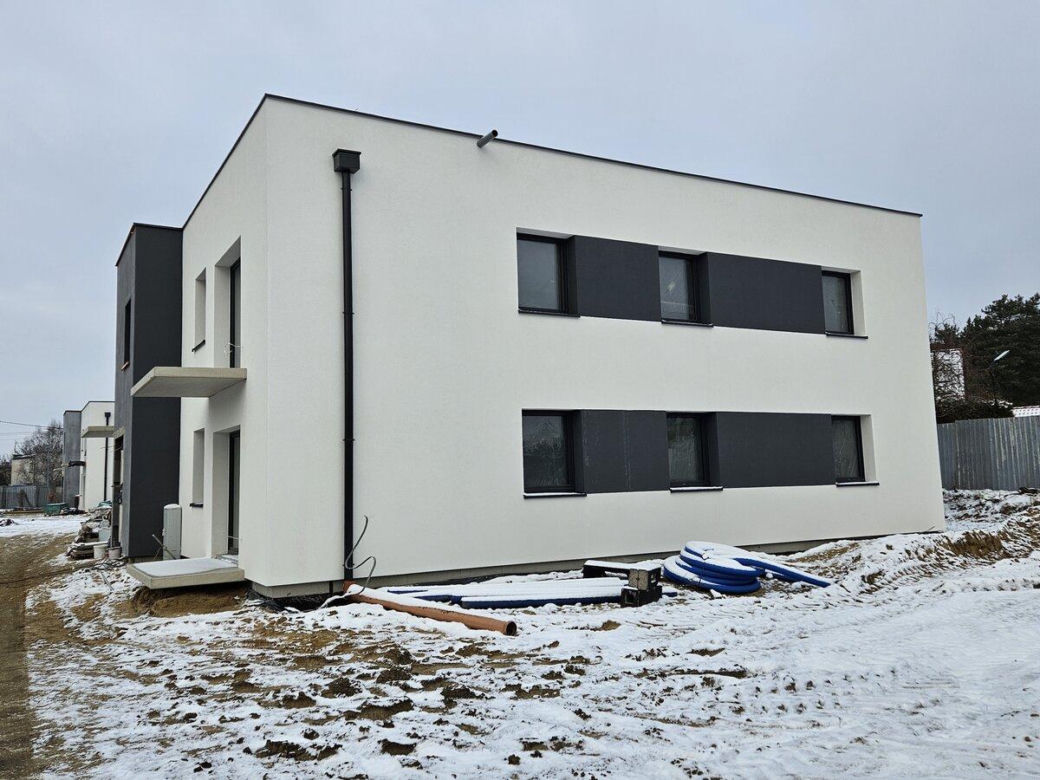 Z fotowoltaiką i ogrzewaniem gazowym. Nowe bloki komunalne w Lesznie