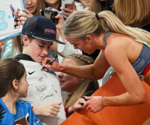 Halowe Mistrzostwa Świata w Lekkoatletyce Kujawy Pomorze 26 w Toruniu. Zdjęcia kibiców i zawodników z 1. dnia imprezy