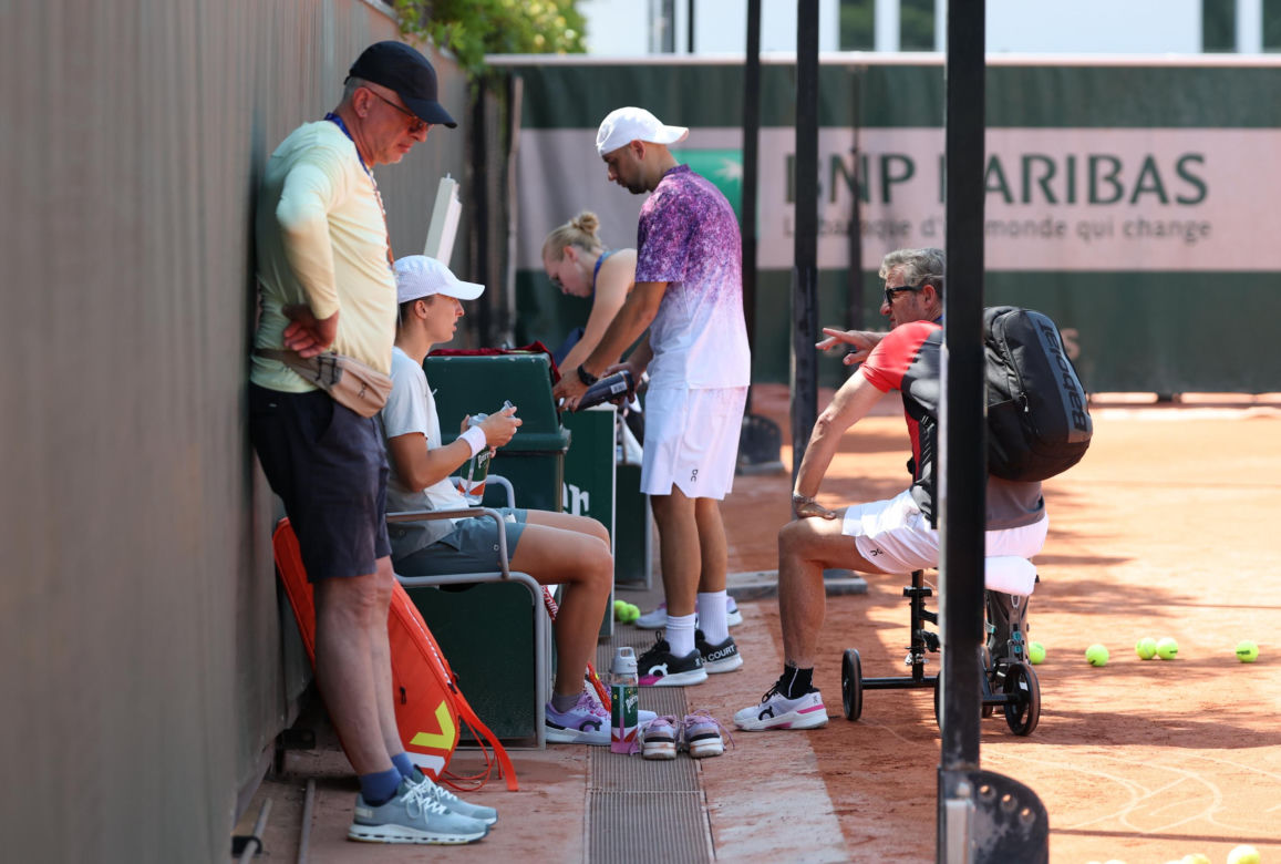 Iga Świątek na ostatnim treningu przez III rundą Roland Garros