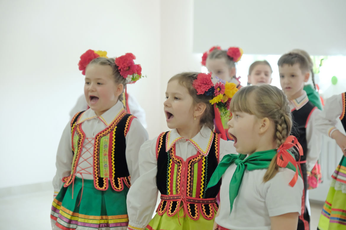 Przedszkolaki przecięły wstęgę. Nowe przedszkole w Lublinie oficjalnie otwarte