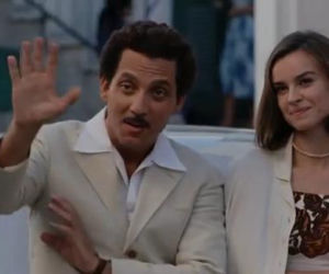 VOLARE. Giuseppe Fiorello (Domenico Modugno), Franca Gandolfi (Kasia Smutniak)