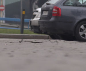 Przy Dobrzyńskiej działa już parking, ale jest za mały
