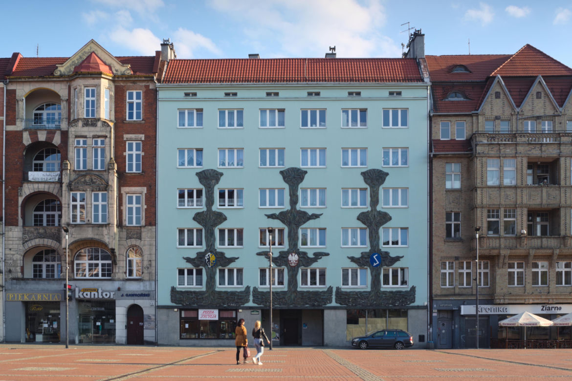 To jedno z najstarszych miast Górnego Śląska. Kiedyś leżało w dwóch państwach