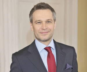 Od Wiedźmina do jednego z najpopularniejszych aktorów. Tak zmieniał się Michał Żebrowski